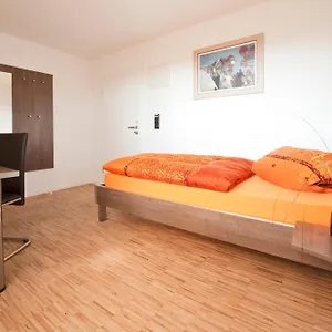 https://hotel-merlin.stuttgart-hotel.com